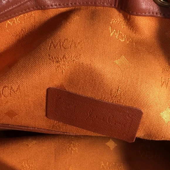 MCM Munich Leather Bag with COA - Picture 14 of 15